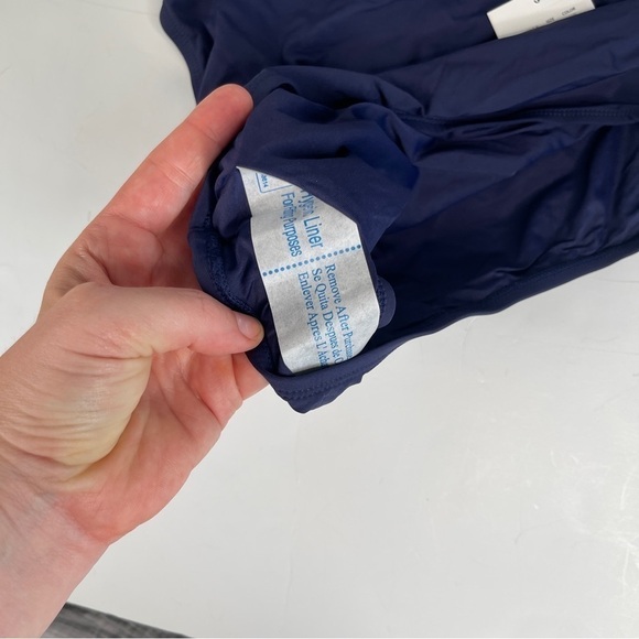 Andie Swimwear Laguna One Piece Swimsuit Navy XXL Long Torso - Picture 6 of 10